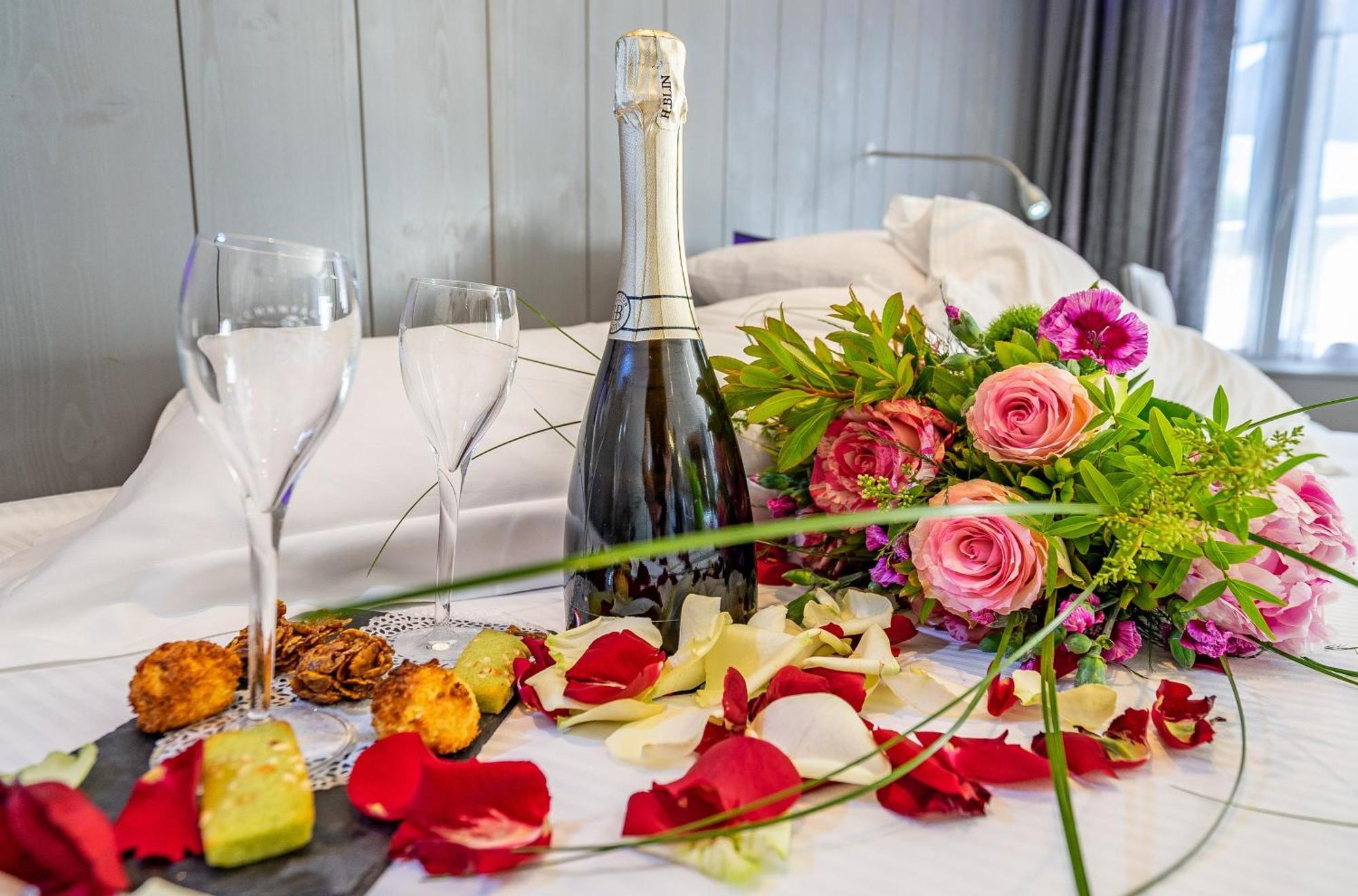 Elégance Hotel 4*
